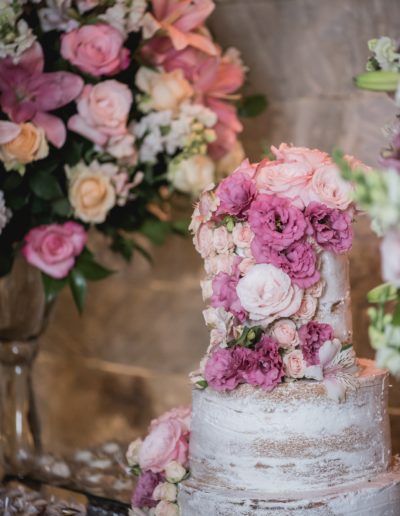 Shabby Chic Wedding Cake with Flowers